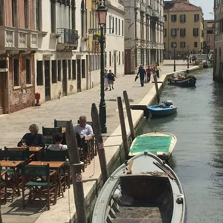 Tintoretto 4, 3 Grandi Da Letto, 2 Bagni Venecia
